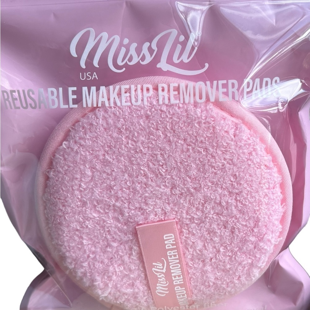 NEW 2-Piece Re-useable Makeup Remover Pads Pink